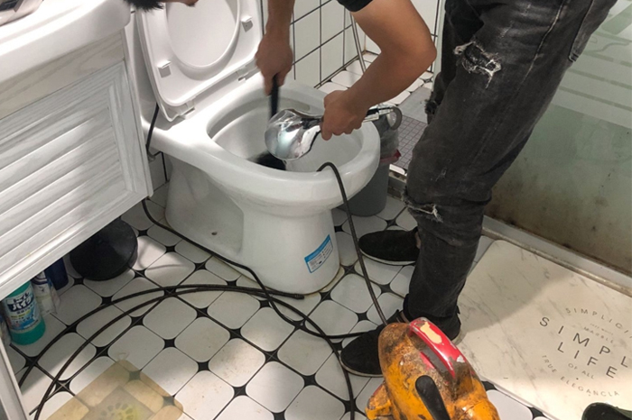 焉耆疏通下水道